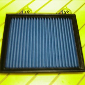 Športový vzduchový filter JR do originálneho airboxu I motor: 1,0L I rozmer: 254 x 216 mm I rok výroby: 6/98-9/99 I výkon: 52 koní I kat.číslo: F 254216