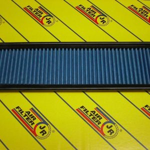 Športový vzduchový filter JR do originálneho airboxu I motor: 3,0L V6 I rozmer: 445 x 133 mm I rok výroby: 93-> I výkon: 167 koní I kat.číslo: F 445133